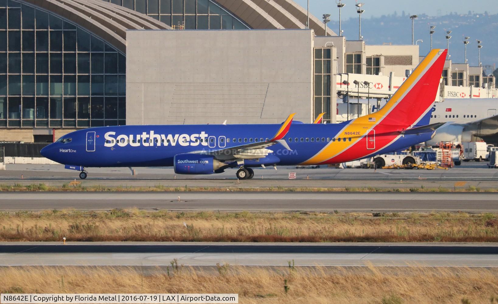 N8642E, 2014 Boeing 737-8H4 C/N 42525, Southwest