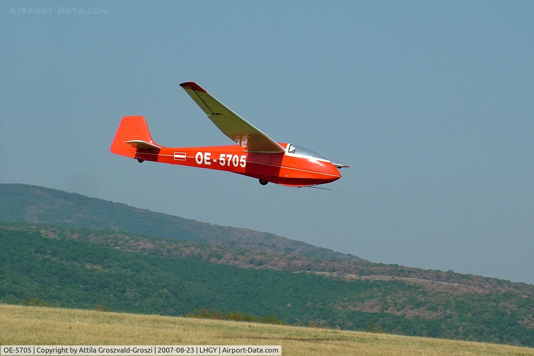 OE-5705, 1964 Scheibe L-Spatz 55 C/N 773, Gyöngyös-Pipishegy Airfield, Hungary