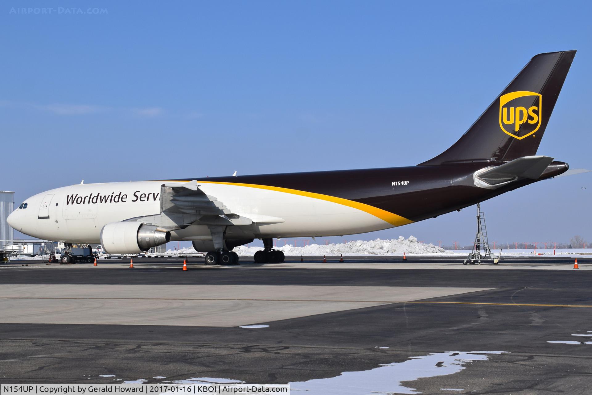 N154UP, 2004 Airbus A300F4-622R C/N 0840, Parked on UPS ramp.