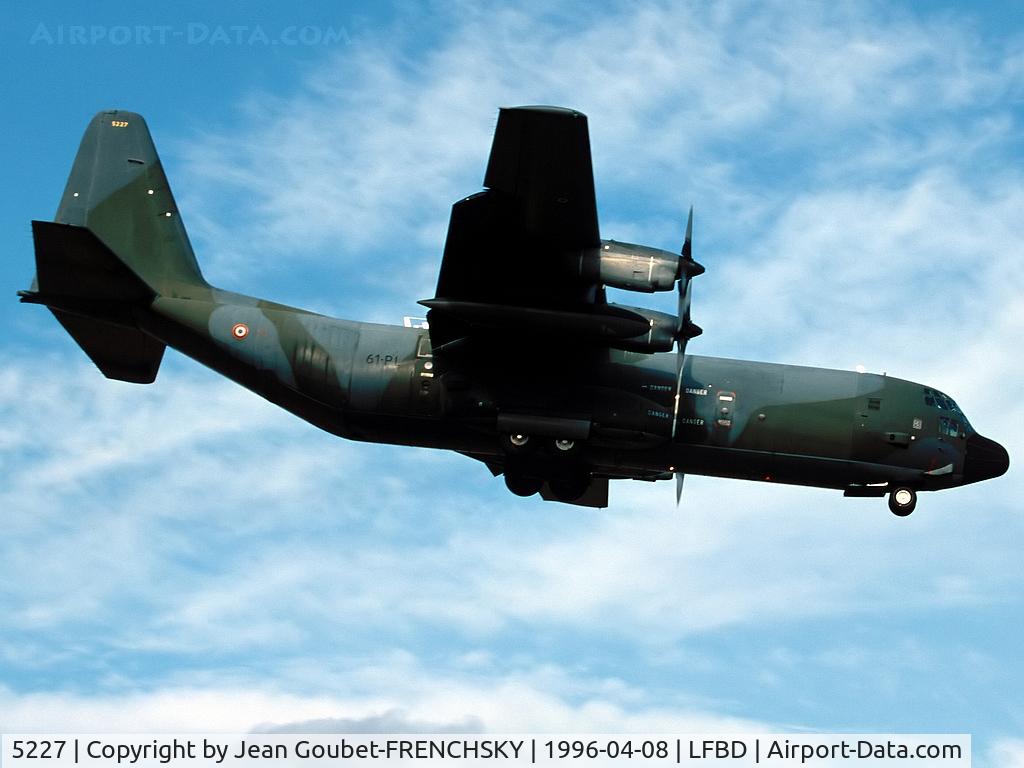 5227, Lockheed C-130H Hercules C/N 382-5227, France Air Force 