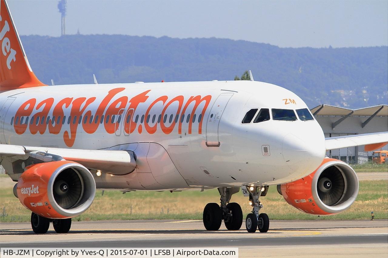 HB-JZM, 2004 Airbus A319-111 C/N 2370, HB-JZM - Airbus A319-111, Lining up rwy 15, Bâle-Mulhouse-Fribourg airport (LFSB-BSL)