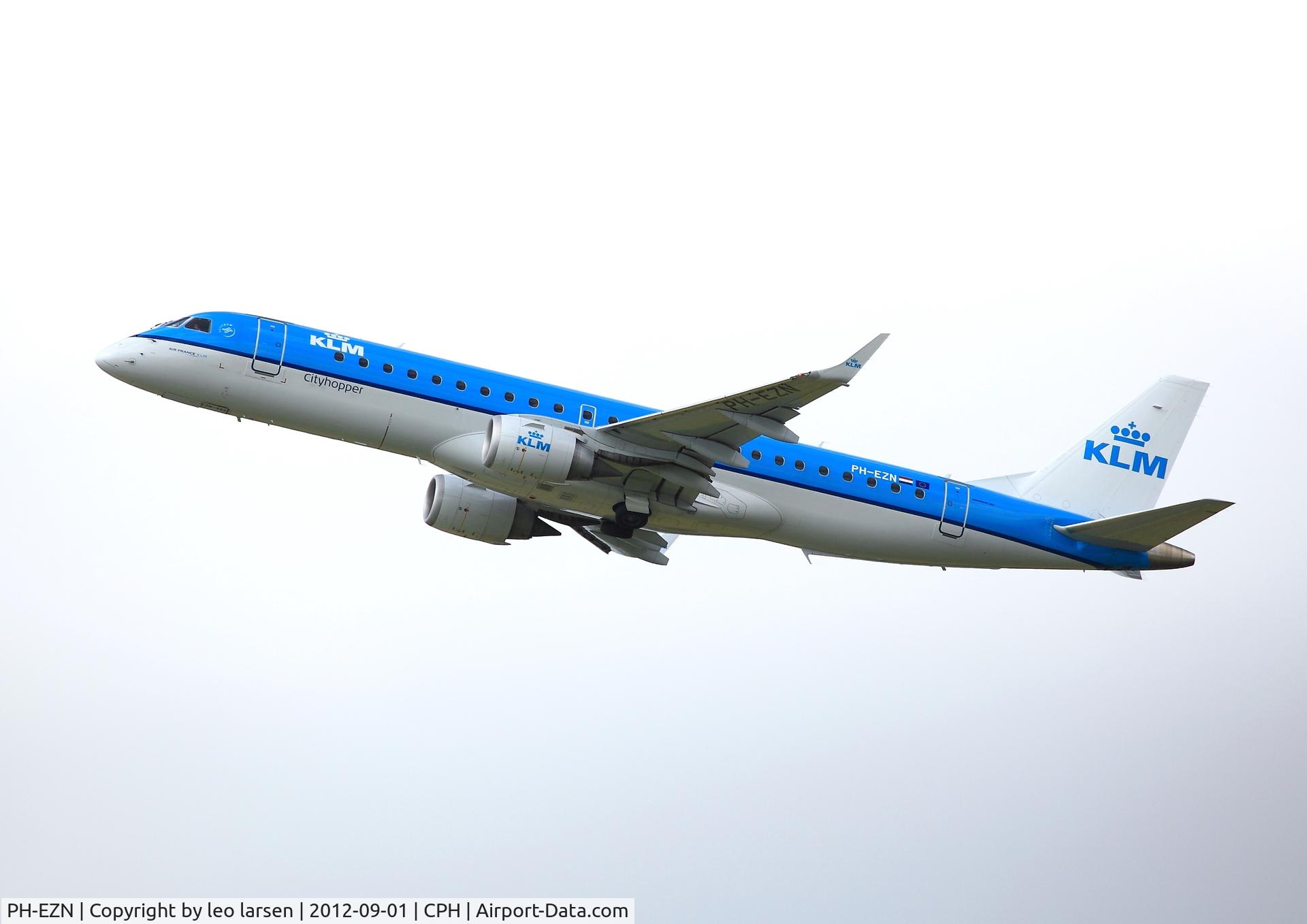 PH-EZN, 2010 Embraer 190LR (ERJ-190-100LR) C/N 19000342, Copenhagen 1.9.2012