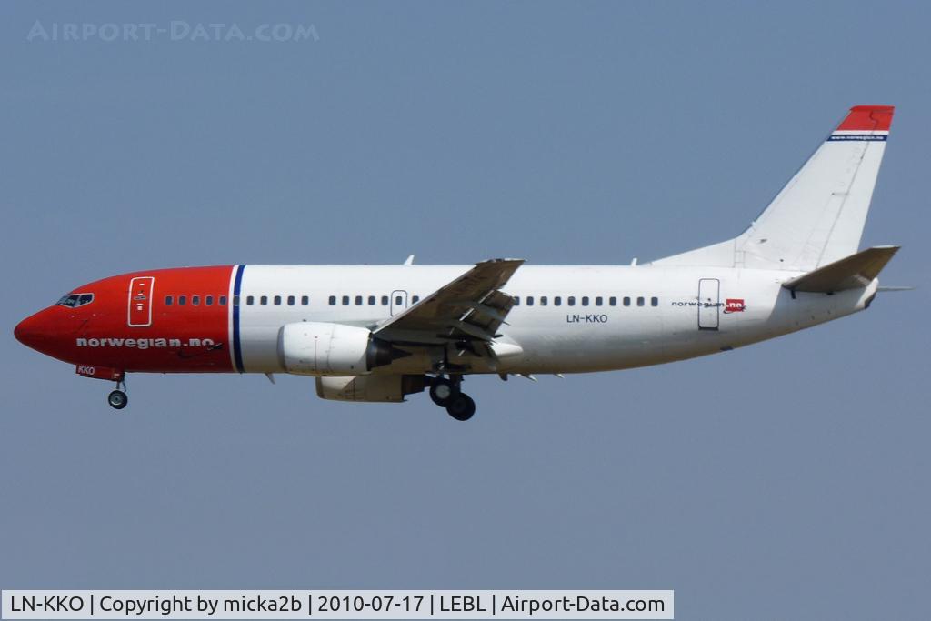 LN-KKO, 1991 Boeing 737-3Y0 C/N 24909, Landing