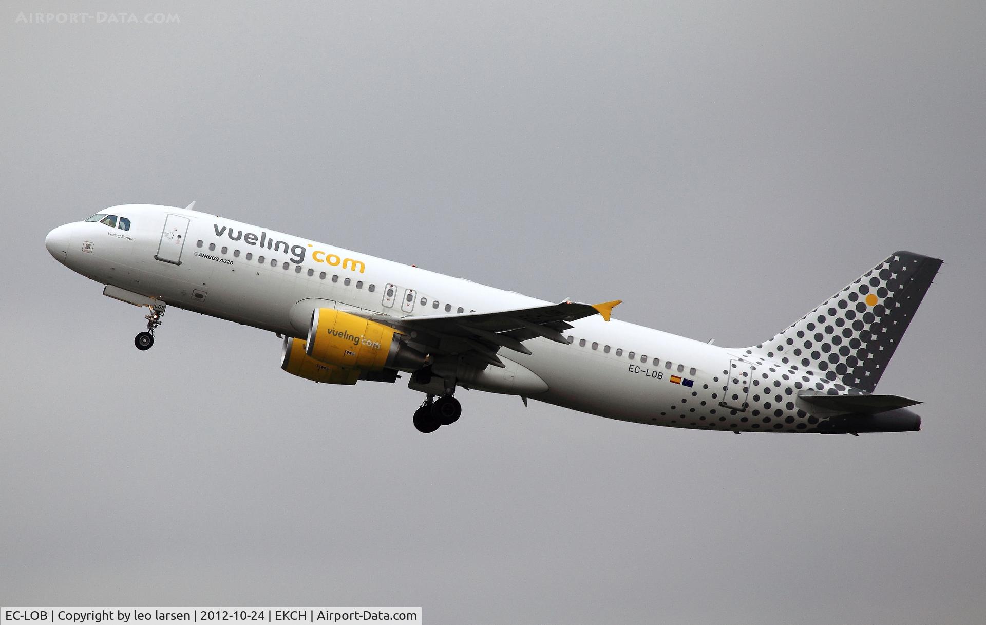 EC-LOB, 2011 Airbus A320-214 C/N 4849, Copenhagen 24.10.2012