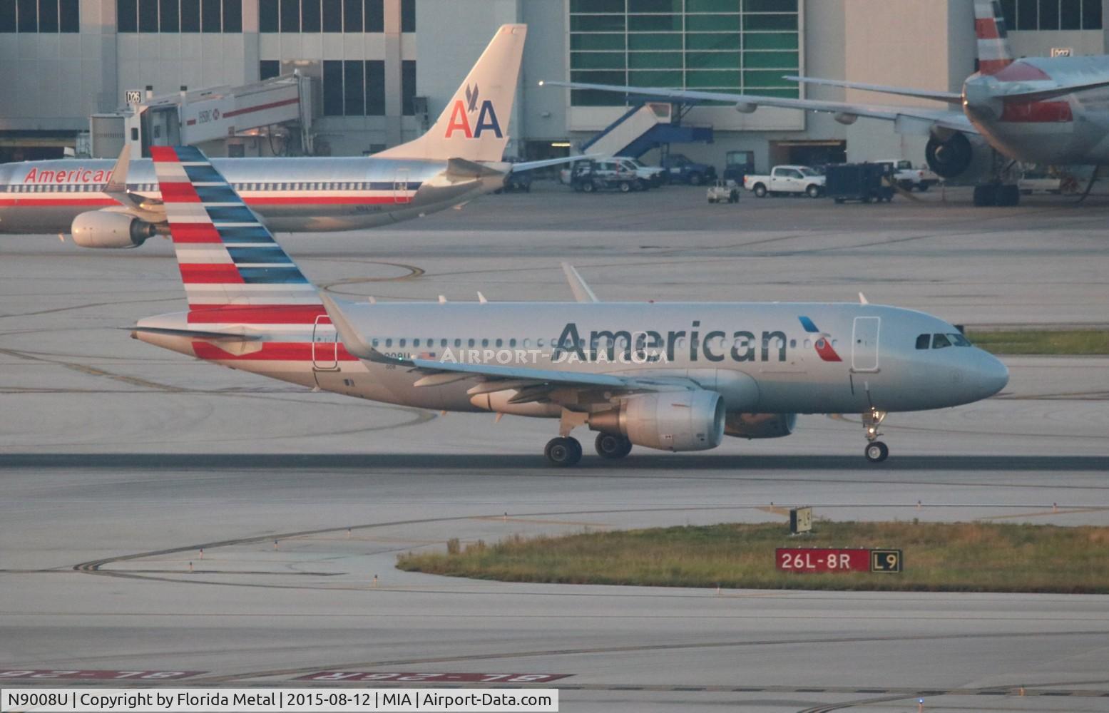 N9008U, 2013 Airbus A319-115 C/N 5786, American