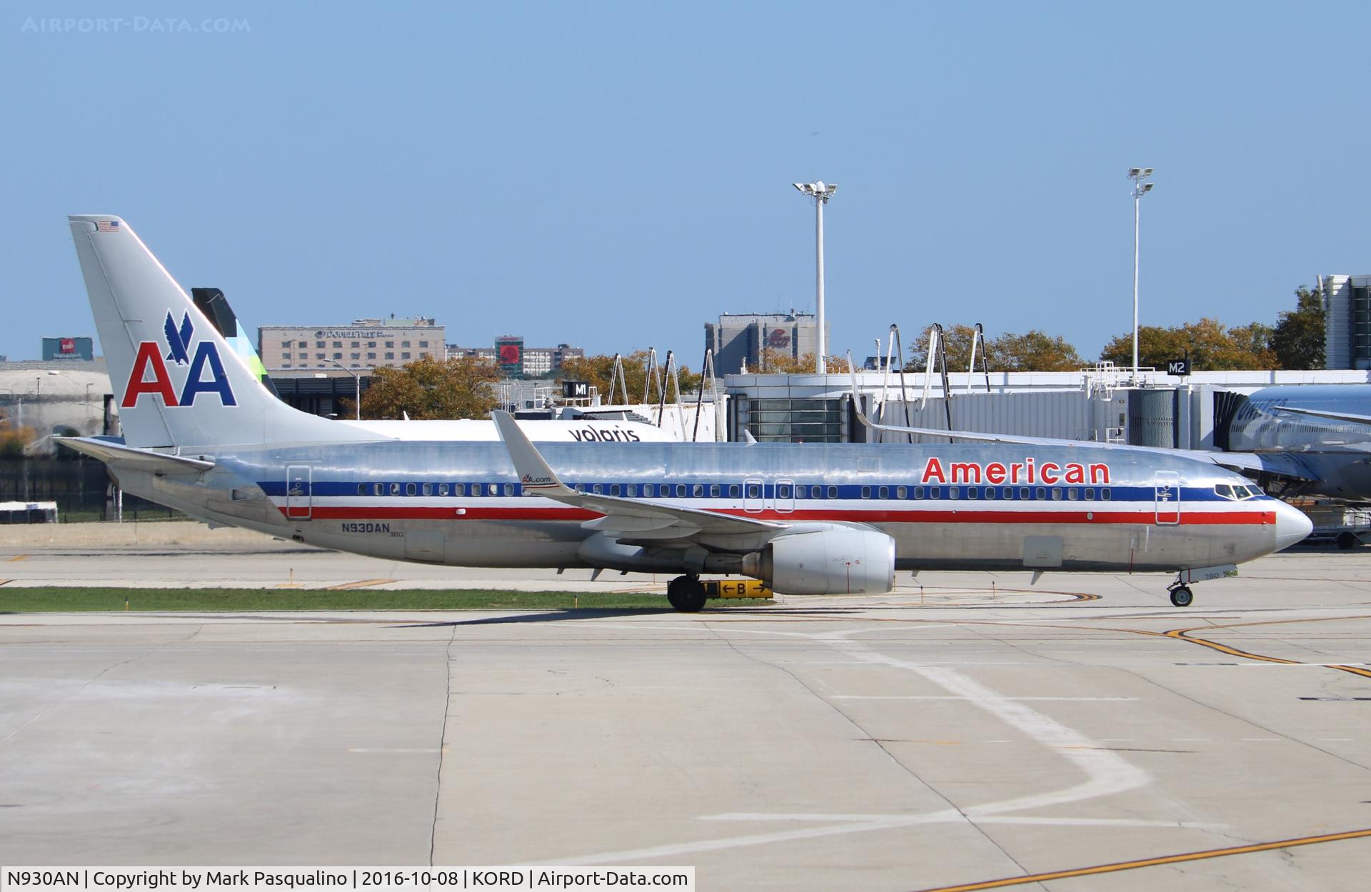 N930AN, 2000 Boeing 737-823 C/N 29529, Boeing 737-800