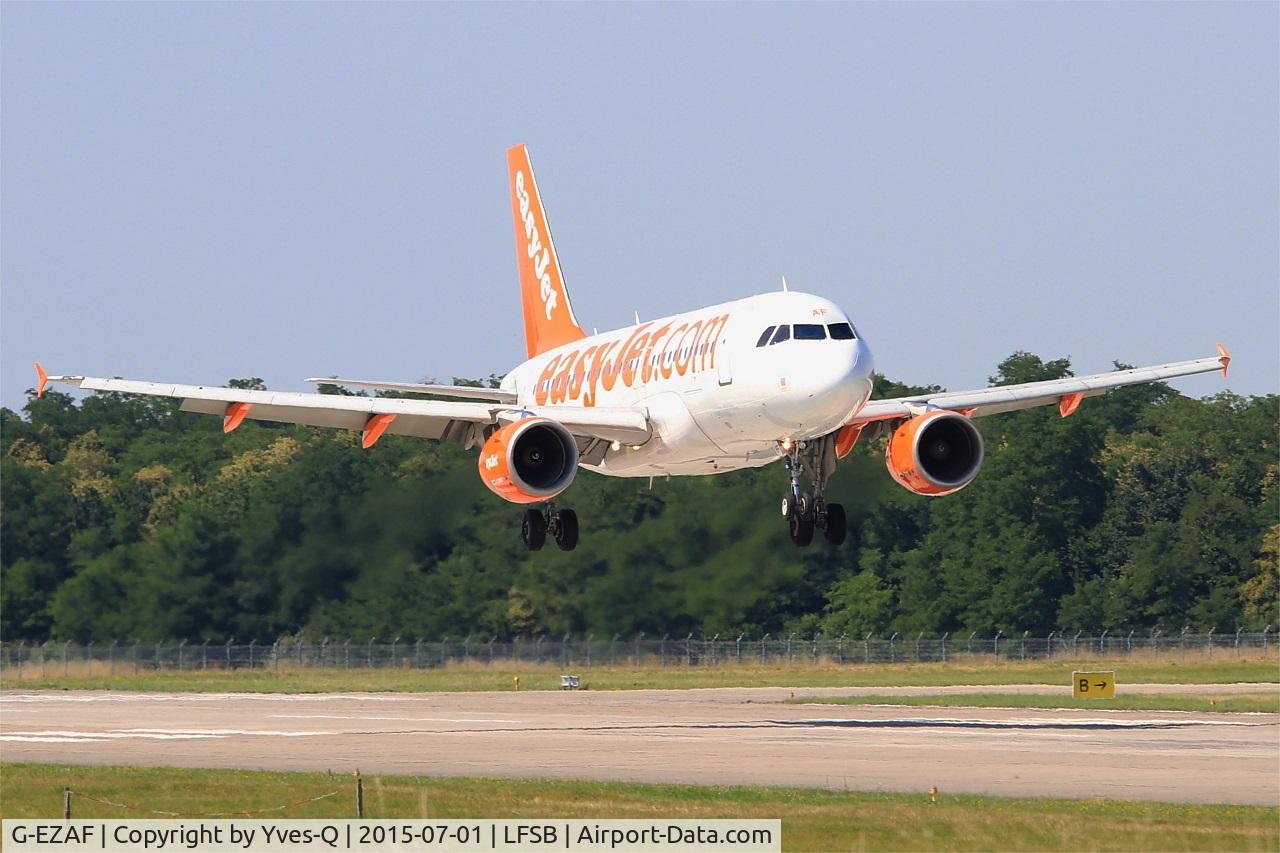G-EZAF, 2006 Airbus A319-111 C/N 2715, Airbus A319-111, On final rwy 15, Bâle-Mulhouse-Fribourg airport (LFSB-BSL)