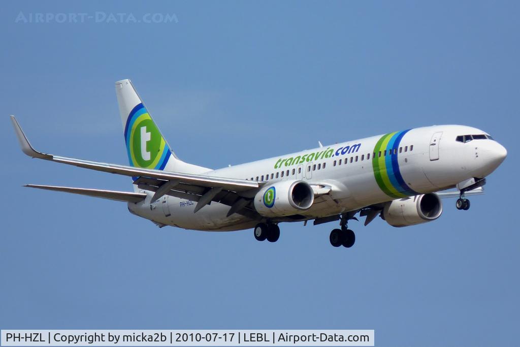 PH-HZL, 2001 Boeing 737-8K2 C/N 30391, Landing