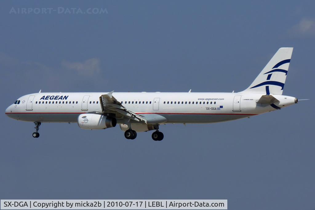 SX-DGA, 2009 Airbus A321-231 C/N 3878, Landing