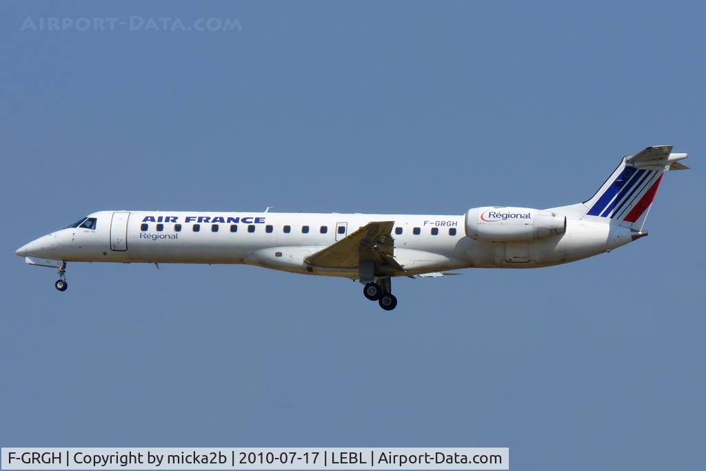 F-GRGH, 1999 Embraer EMB-145EU (ERJ-145EU) C/N 145120, Landing