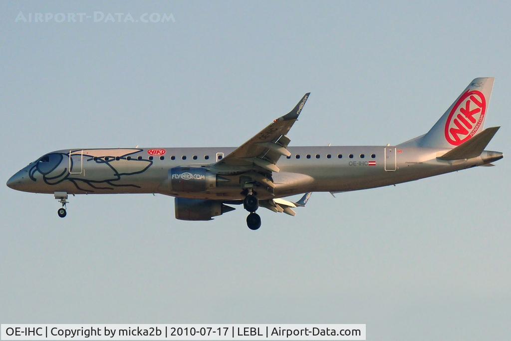 OE-IHC, 2010 Embraer 190LR (ERJ-190-100LR) C/N 19000349, Landing
