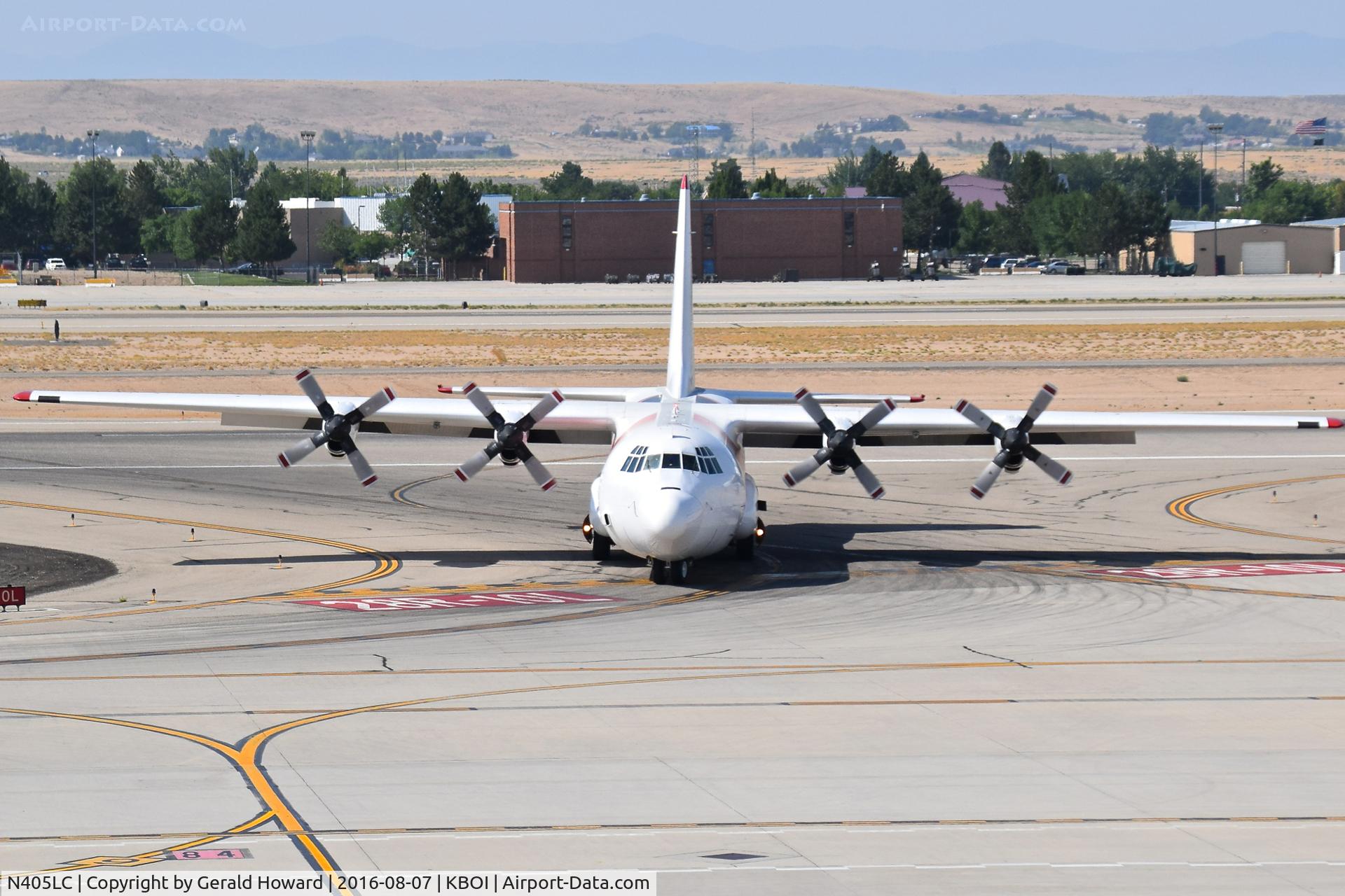 N405LC, 1985 Lockheed L-100-30 Hercules (L-382G) C/N 382-5025, Turning off RWY 28R.