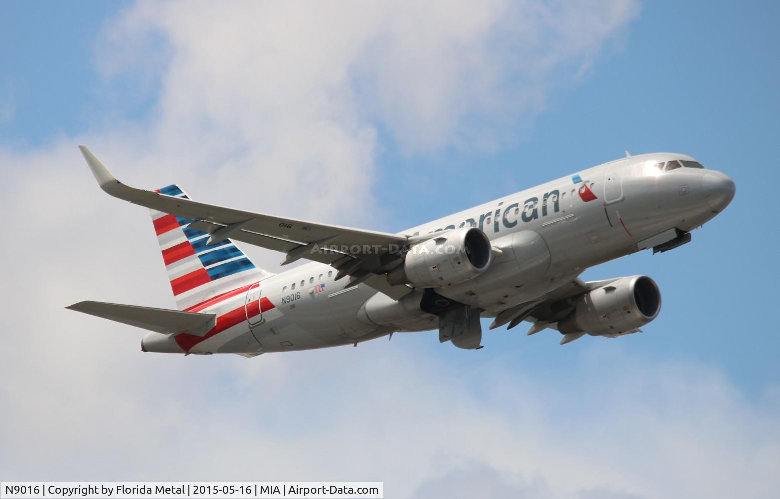 N9016, 2014 Airbus A319-115 C/N 6040, American