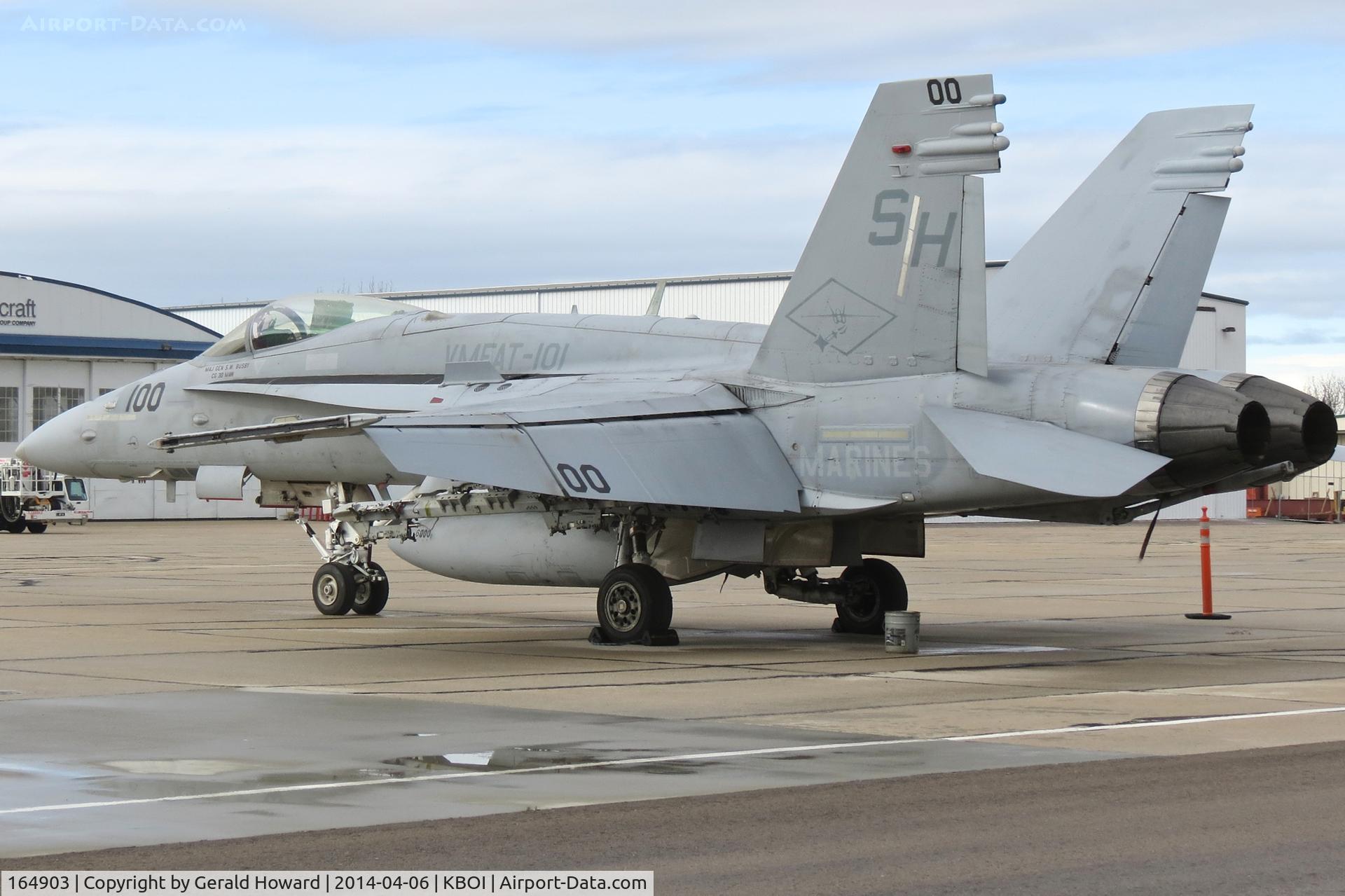 164903, McDonnell Douglas F/A-18C Hornet C/N 1235/C362, VMFAT-101 