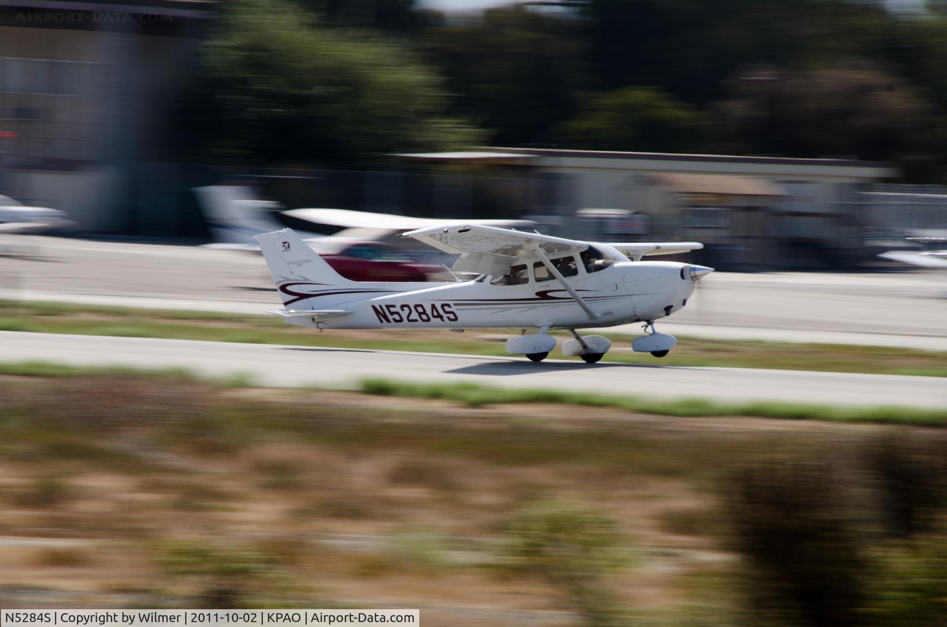 N5284S, Cessna 172S C/N 172S11026, N5284S touching down at Palo Alto airport