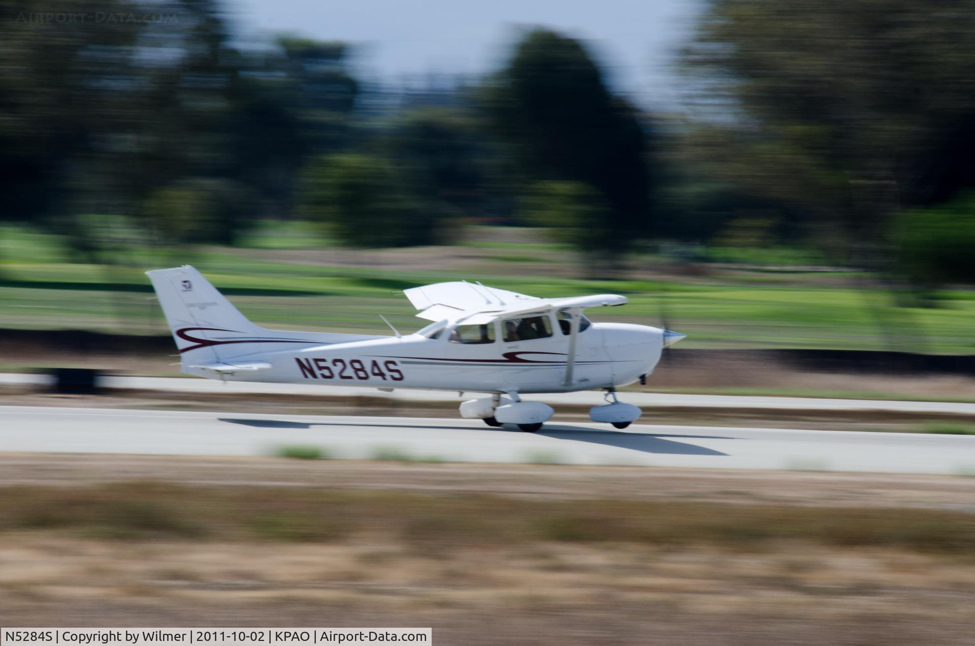 N5284S, Cessna 172S C/N 172S11026, N5284S touching down at Palo Alto airport