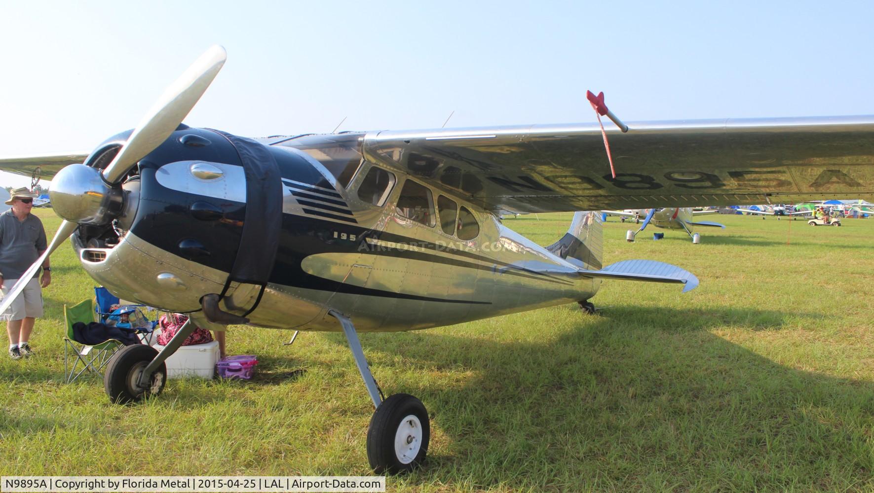 N9895A, 1950 Cessna 195A C/N 7598, Cessna 195A