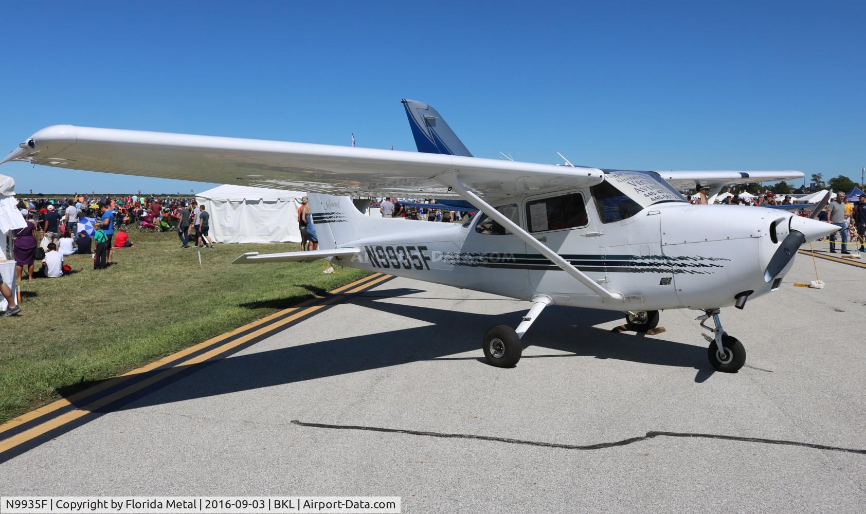 N9935F, 1999 Cessna 172R C/N 17280645, Cessna 172R