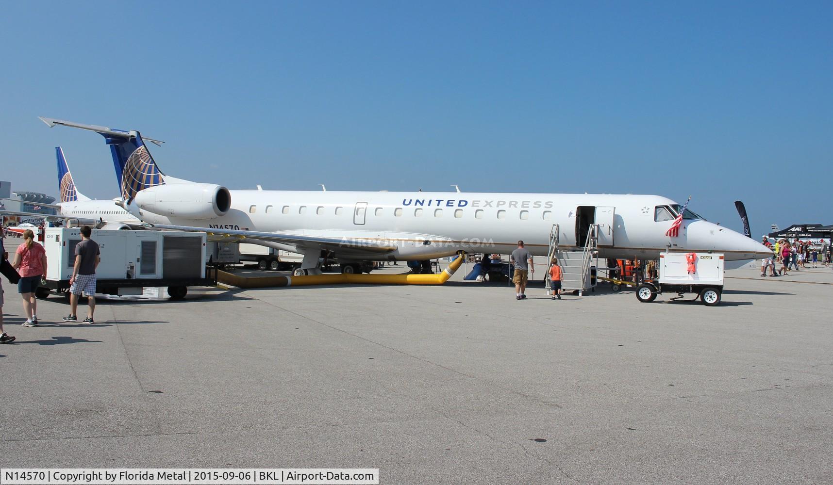 N14570, 2002 Embraer ERJ-145LR (EMB-145LR) C/N 145632, United Express
