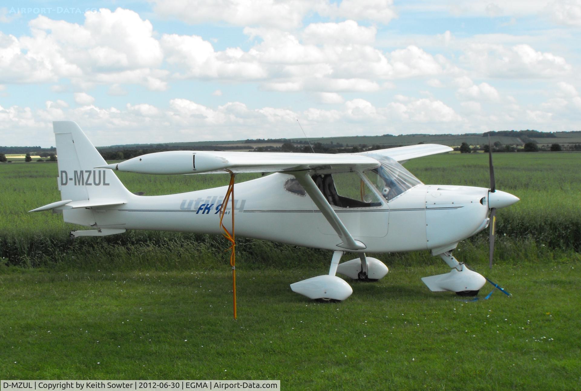 D-MZUL, B & F Technik Funk FK-9 C/N 09-03U-175, Visiting Fowlmere