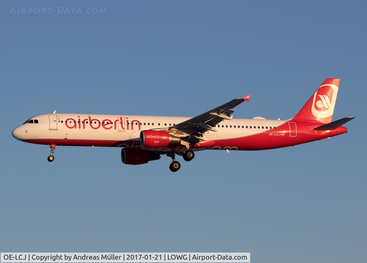 OE-LCJ, 2012 Airbus A321-211 C/N 5136, One of the first A321 which are transferred from Air Berlin to Niki.