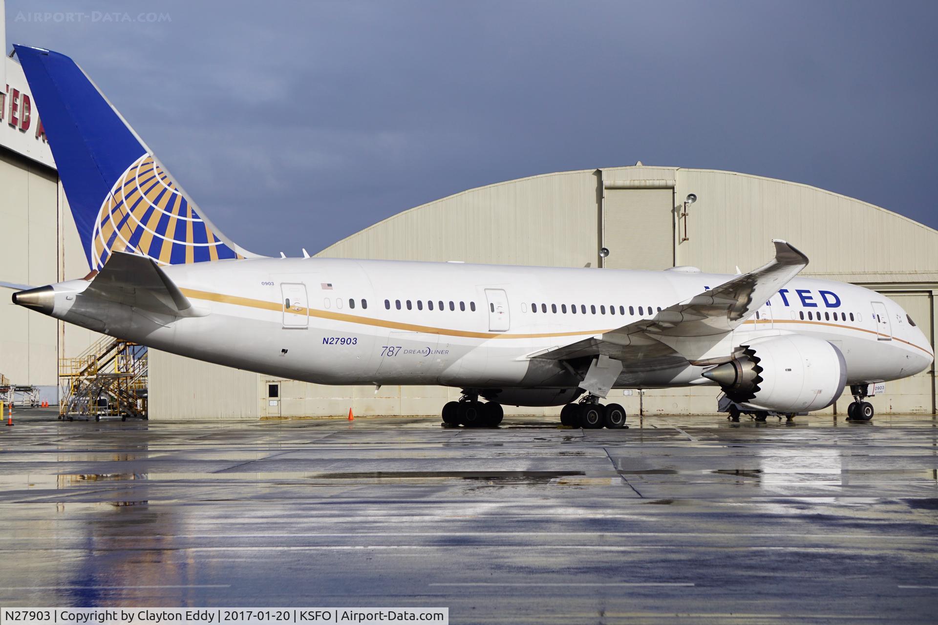 N27903, 2012 Boeing 787-8 Dreamliner C/N 34823, SFO 2017