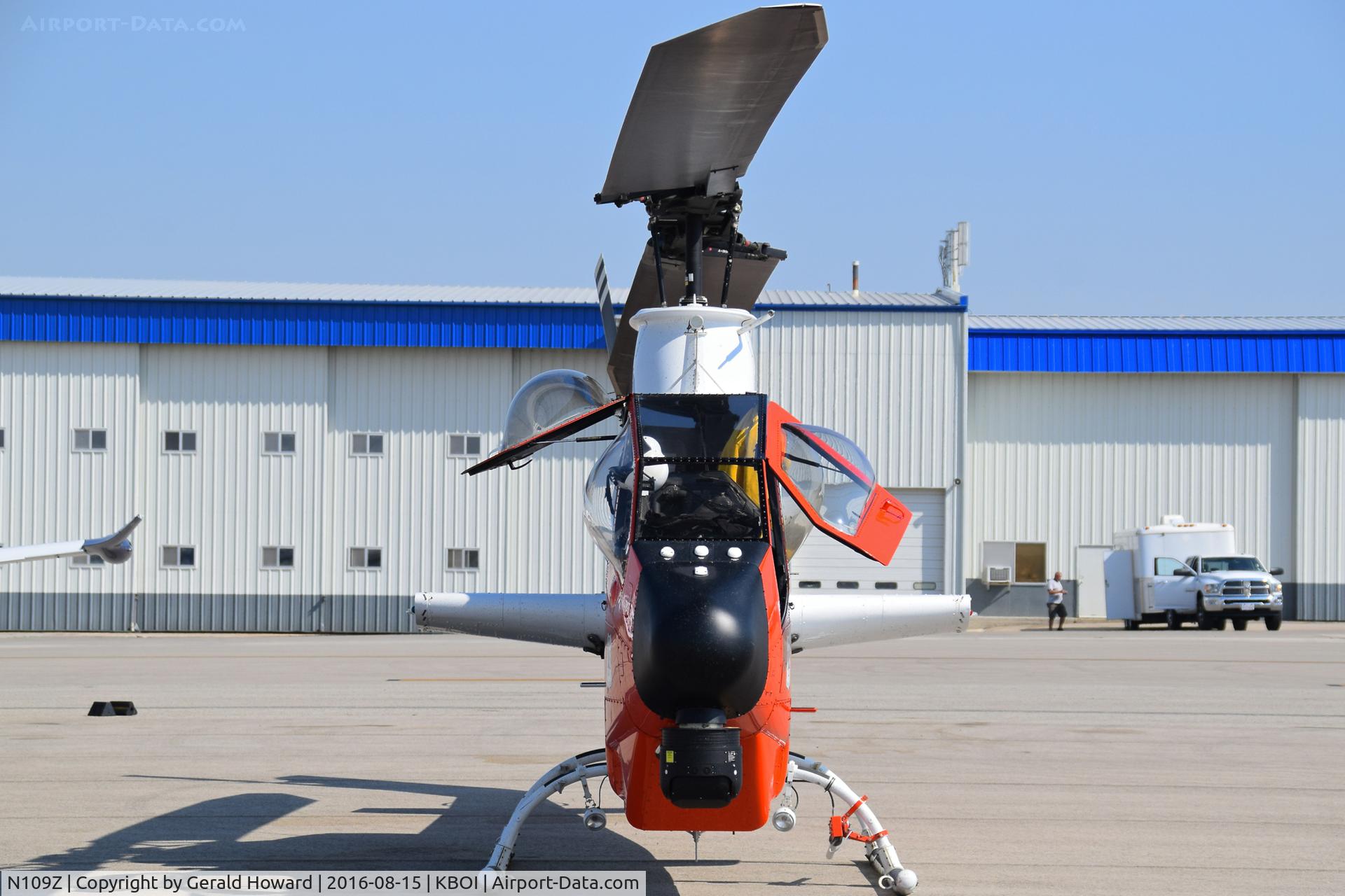 N109Z, 1969 Bell AH-1F Cobra C/N 20854, Frontal photo.