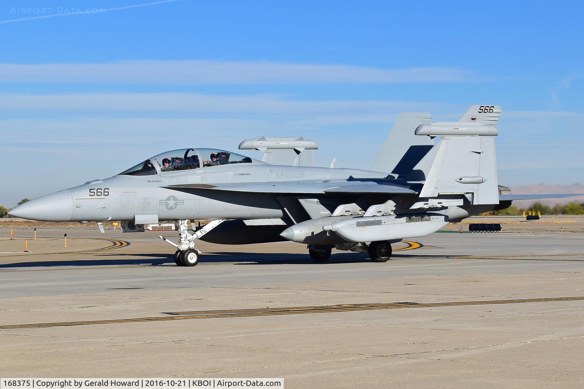 168375, Boeing EA-18G Growler C/N G-61, Taxi on Kilo.