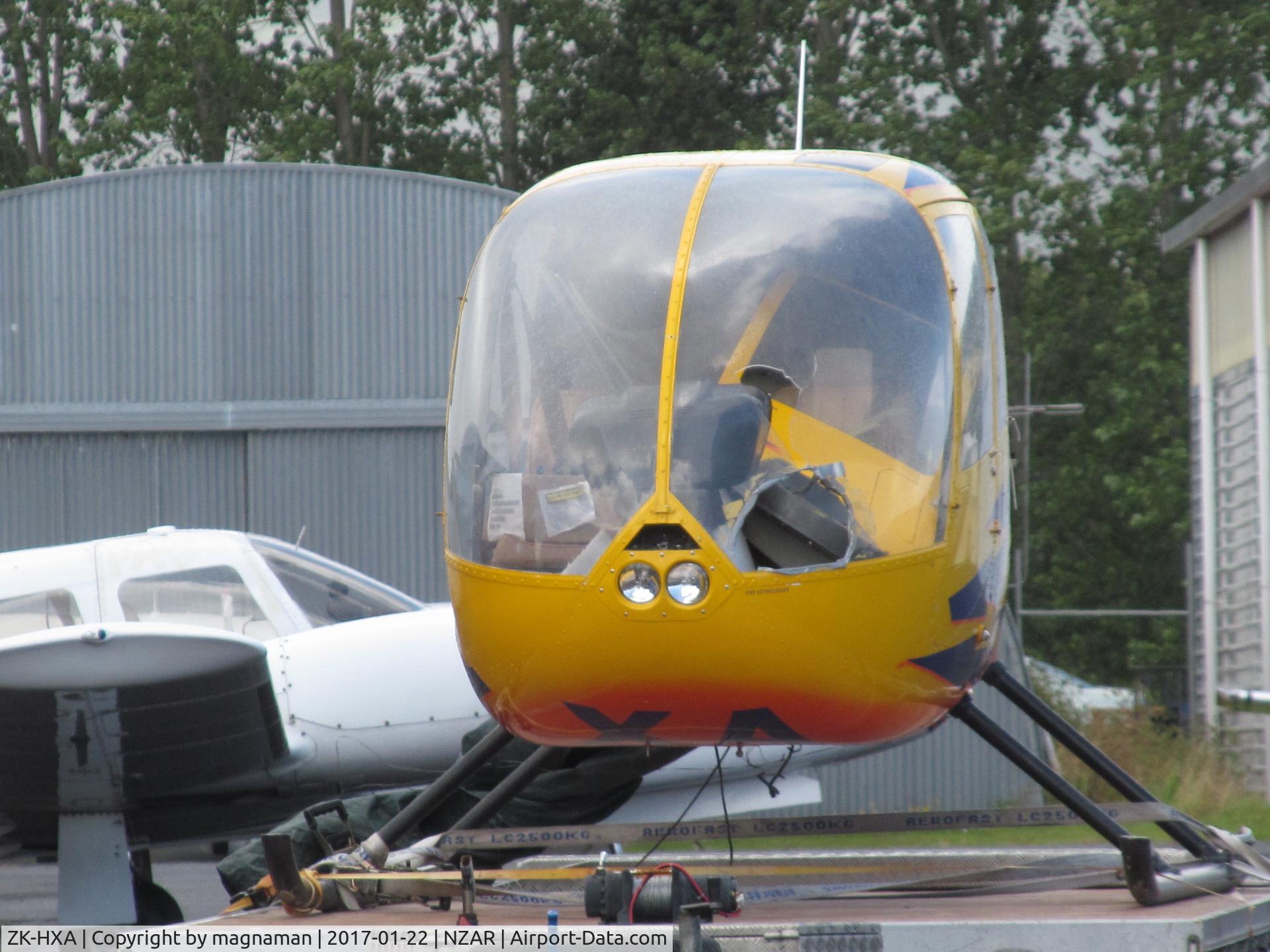ZK-HXA, Robinson R44 C/N 0049, looking worse for wear - ready for scrap or backyard