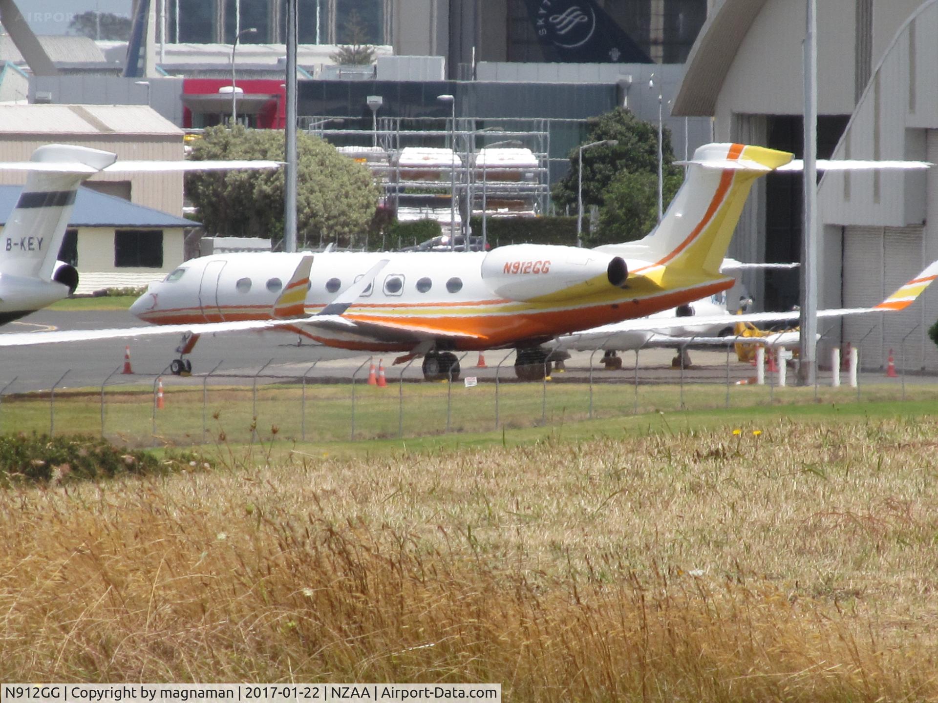 N912GG, 2015 Gulfstream G-VI (G650ER) C/N 6193, longshot from puhnui road viewing area