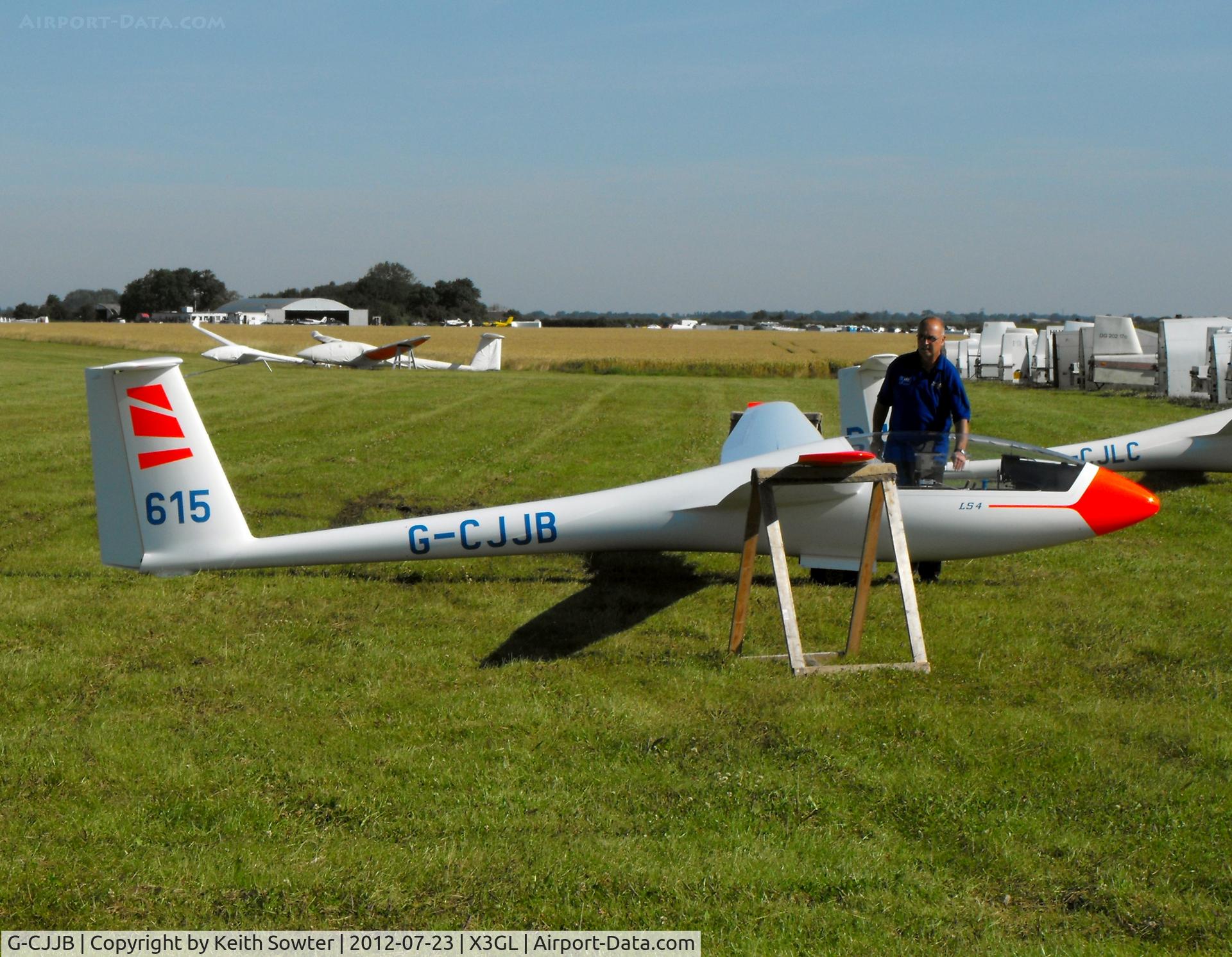 G-CJJB, 1986 Rolladen-Schneider LS-4 C/N 452, Competition glider