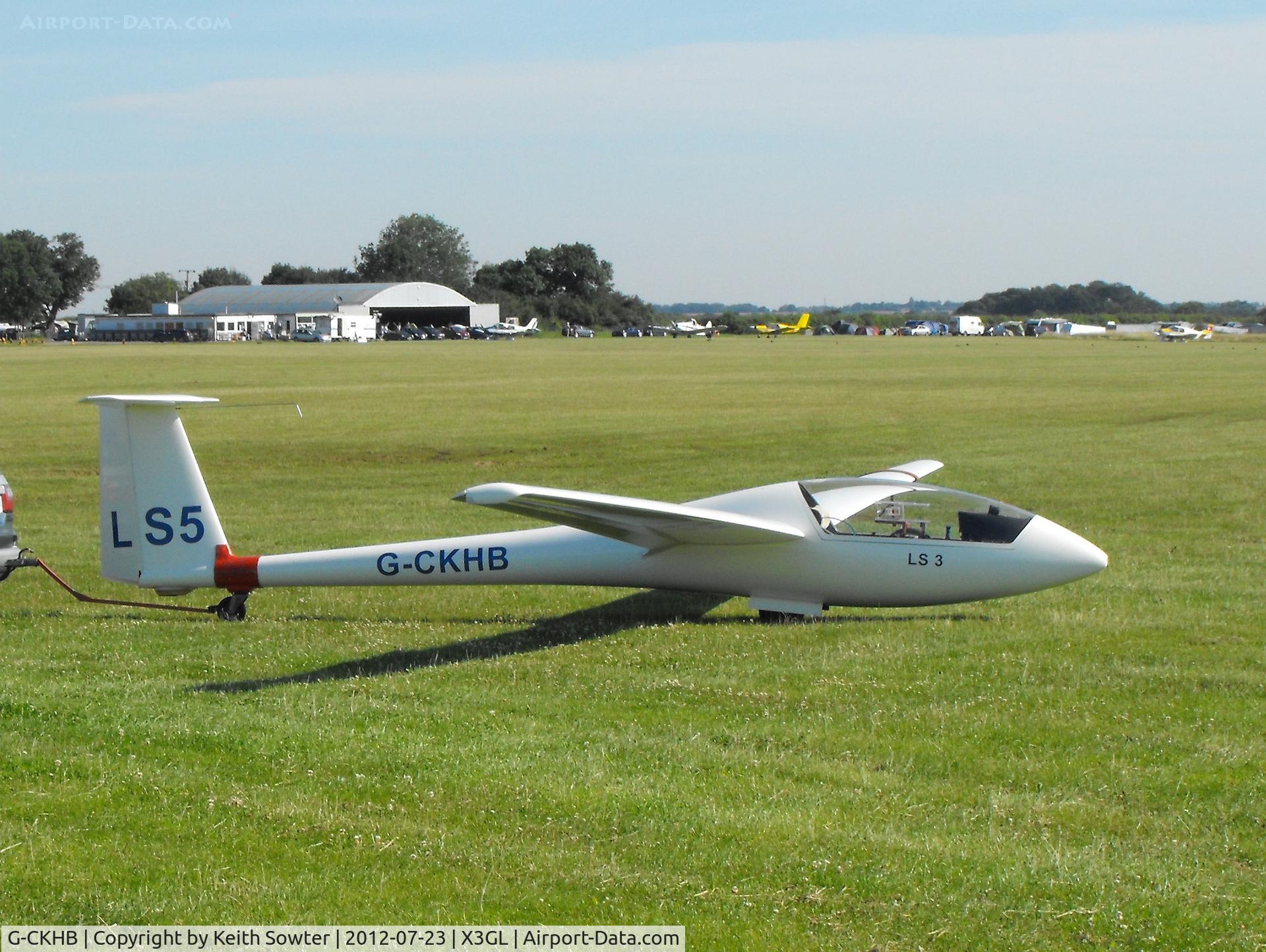 G-CKHB, 1978 Rolladen-Schneider LS-3 C/N 3316, Competition glider