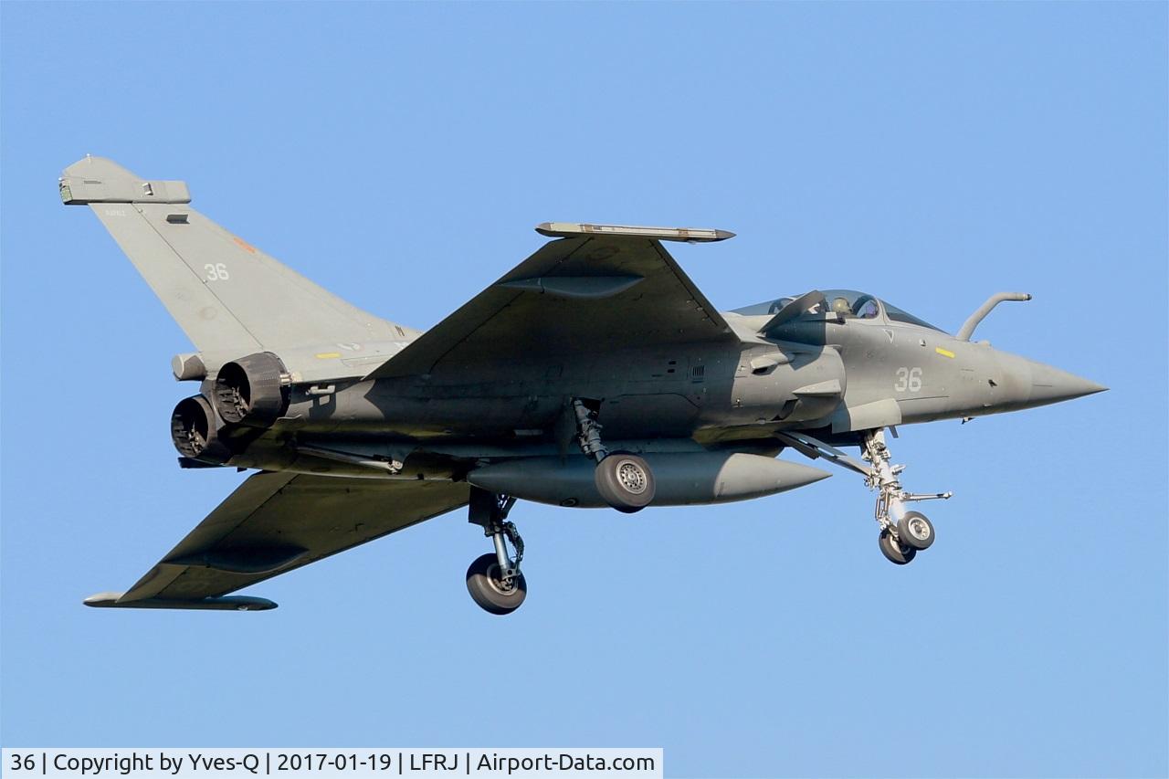 36, Dassault Rafale M C/N 36, Dassault Rafale M, Short approach rwy 08,  Landivisiau Naval Air Base (LFRJ)