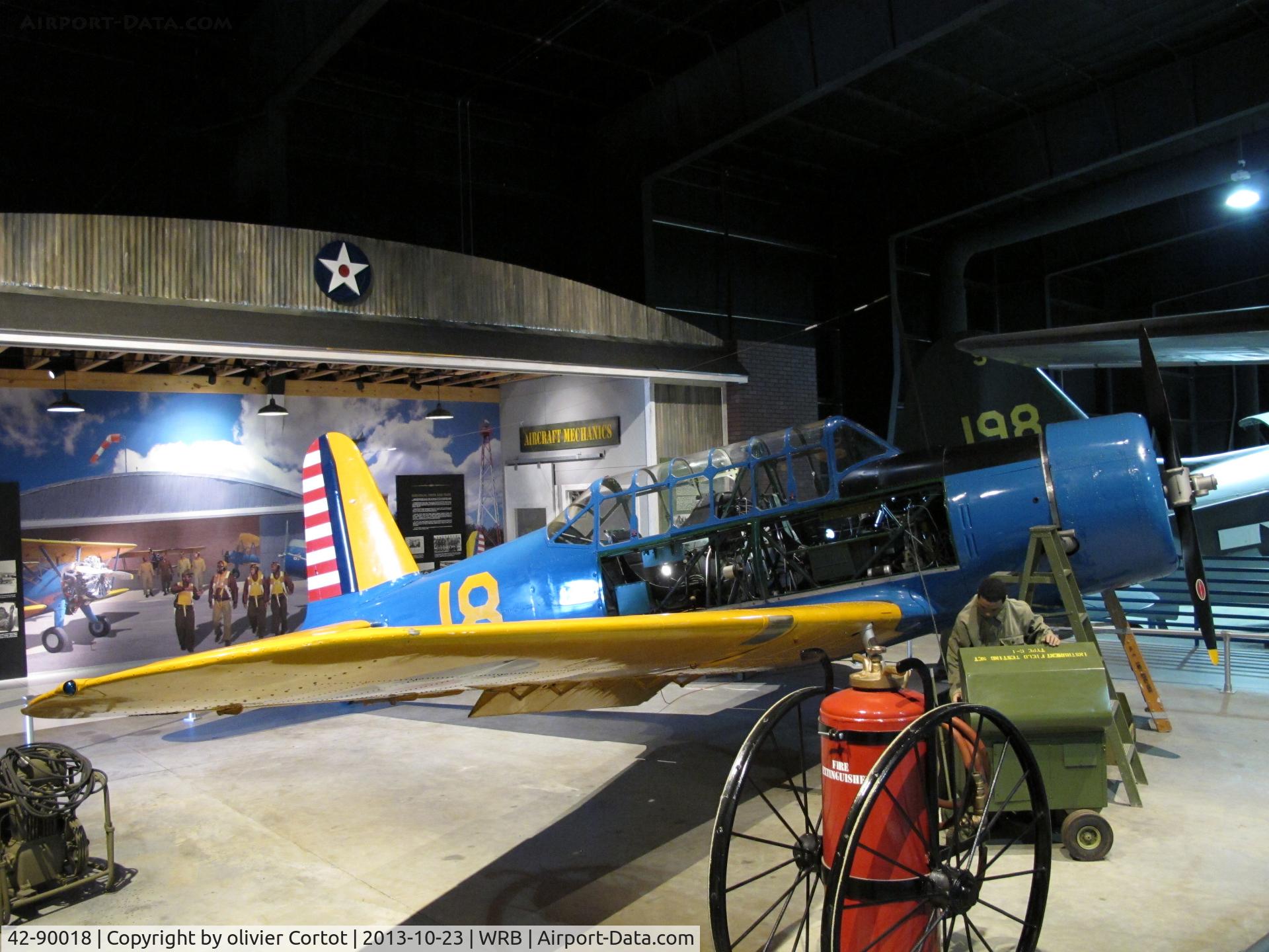 42-90018, 1942 Vultee BT-13B Valiant C/N Not found 42-90018, Warner robins air museum