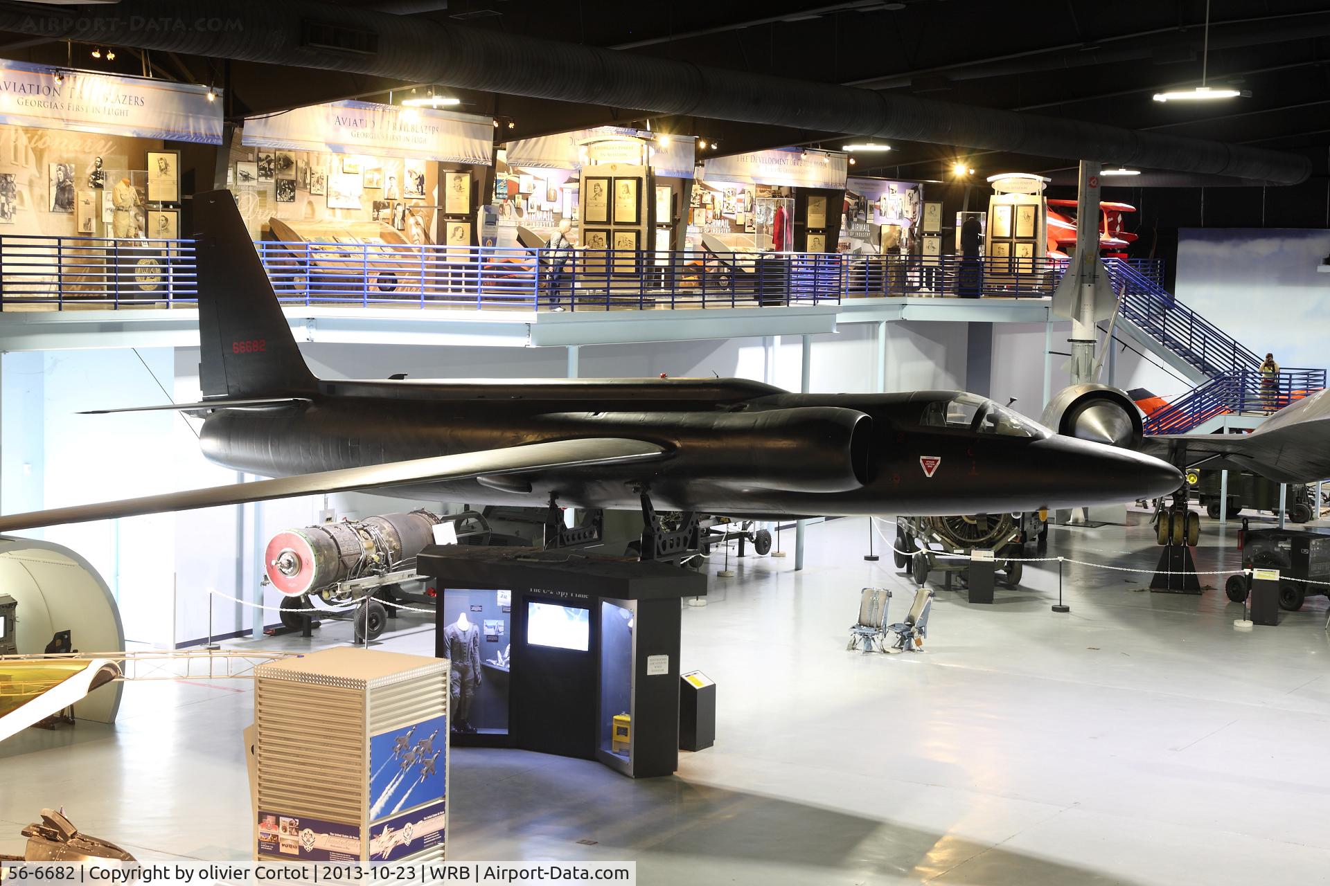 56-6682, 1956 Lockheed U-2A C/N 349, nice display, Warner robins air museum