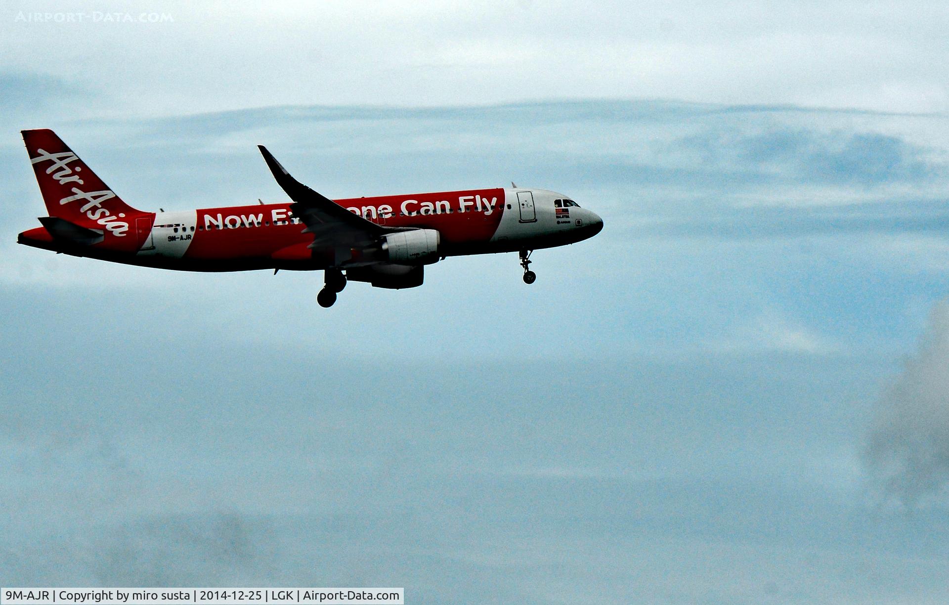9M-AJR, 2014 Airbus A320-216 C/N 6215, Air Asia Airbubs A320-216 airplane, Langkawi, Malaysia