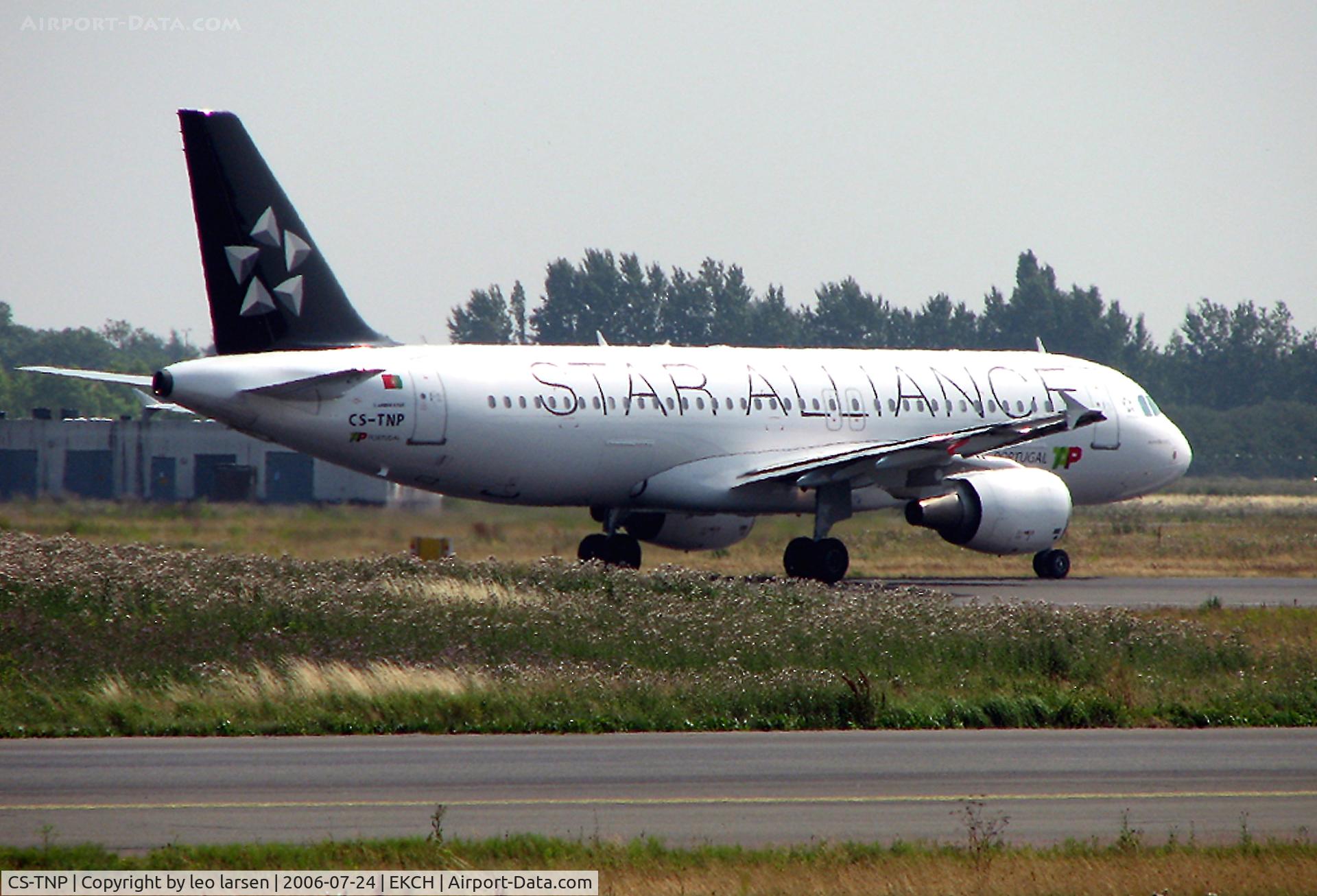 CS-TNP, 2004 Airbus A320-214 C/N 2178, Copenhagen 27.7.2006