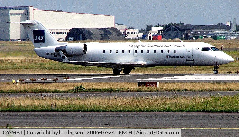 OY-MBT, 2002 Canadair CRJ-200 (CL-600-2B19) C/N 7617, Copenhagen 24.7.2006