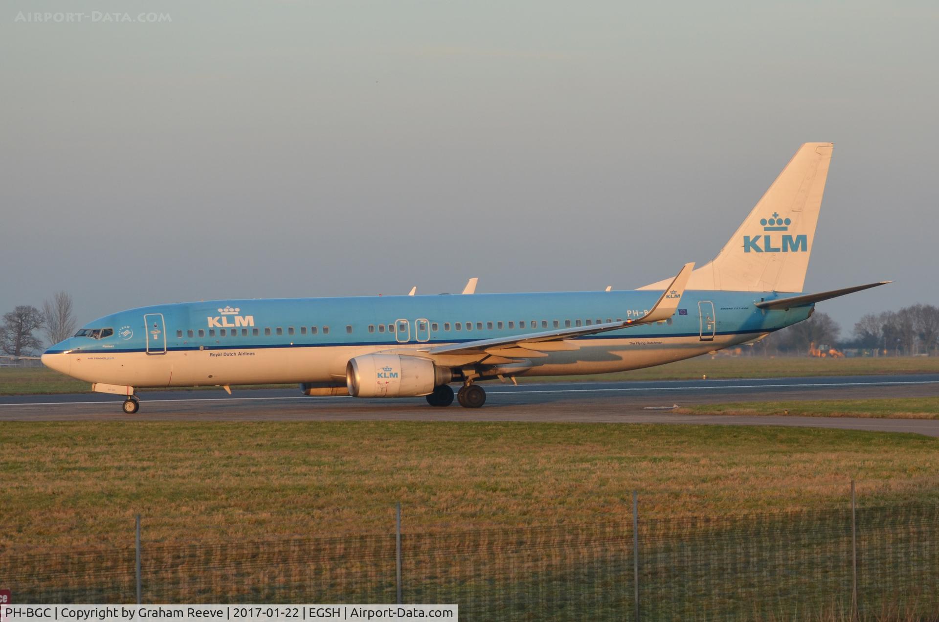PH-BGC, 2008 Boeing 737-8K2 C/N 30361, Just landed at Norwich.
