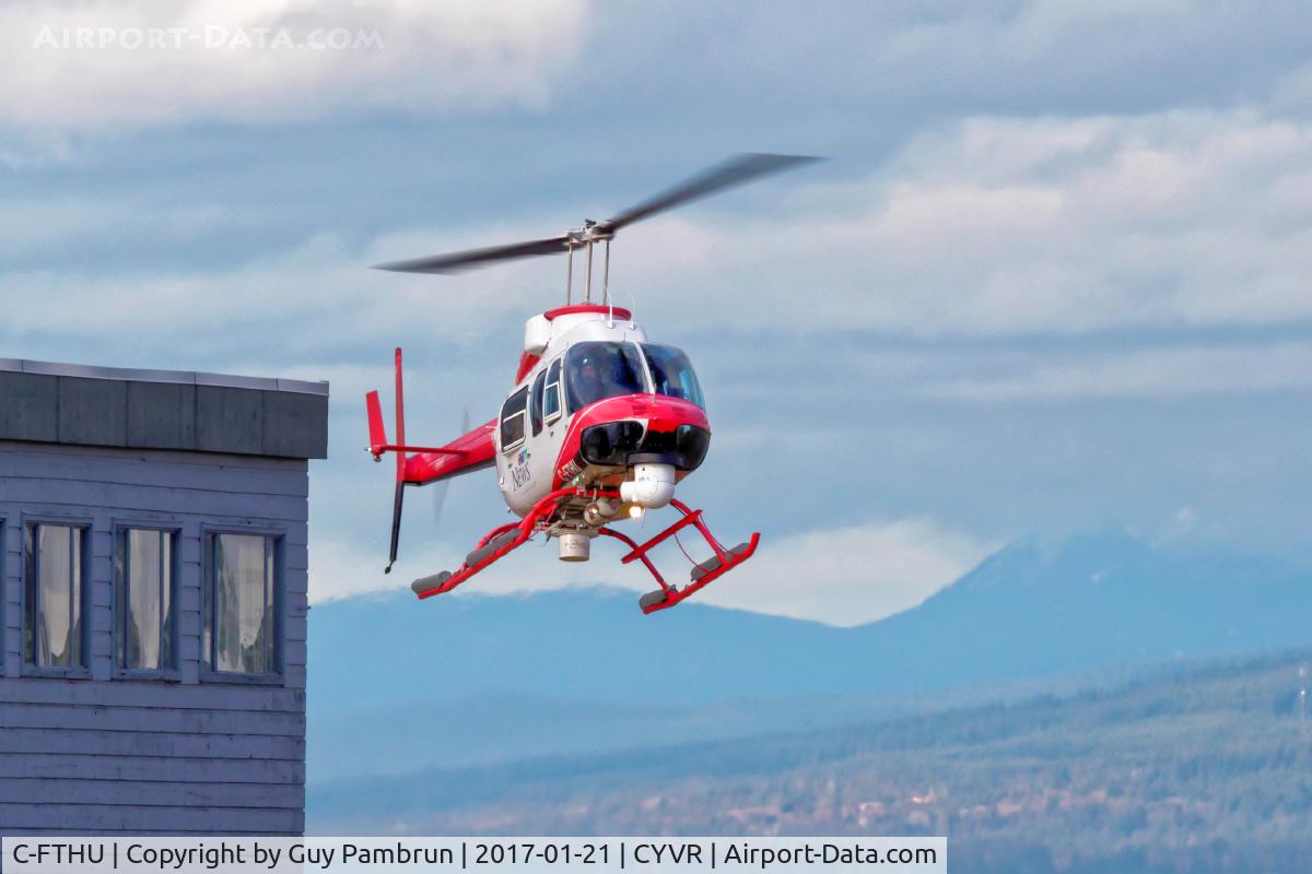 C-FTHU, 1996 Bell 206L-4 LongRanger IV LongRanger C/N 52176, Arriving