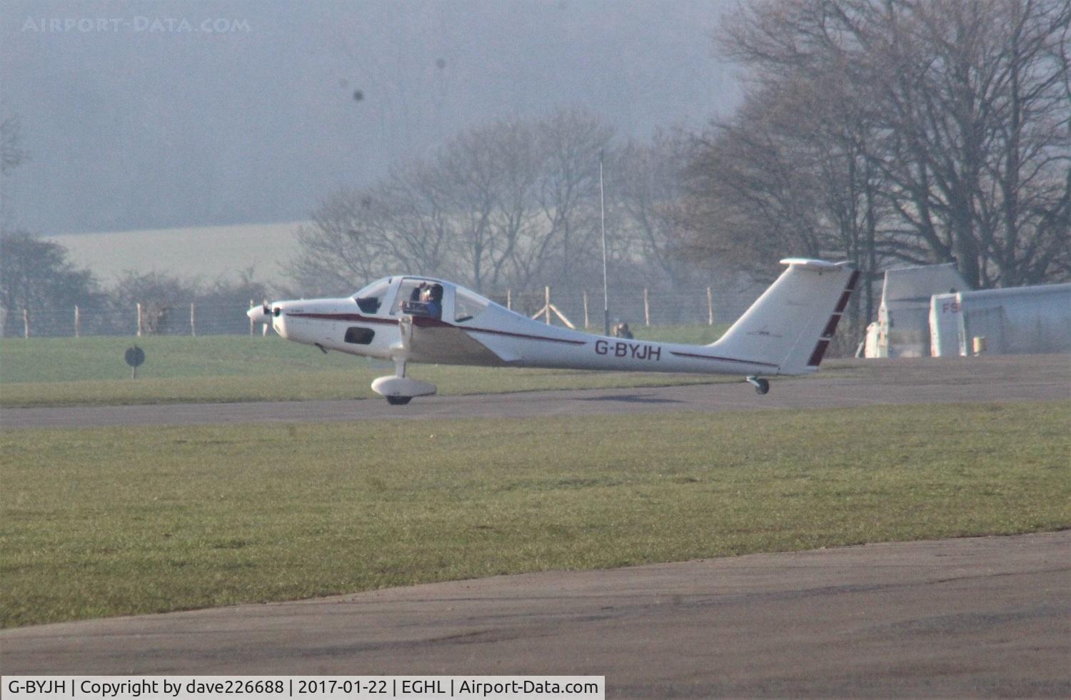 G-BYJH, 1990 Grob G-109B C/N 6512, G BYJH at Lasham