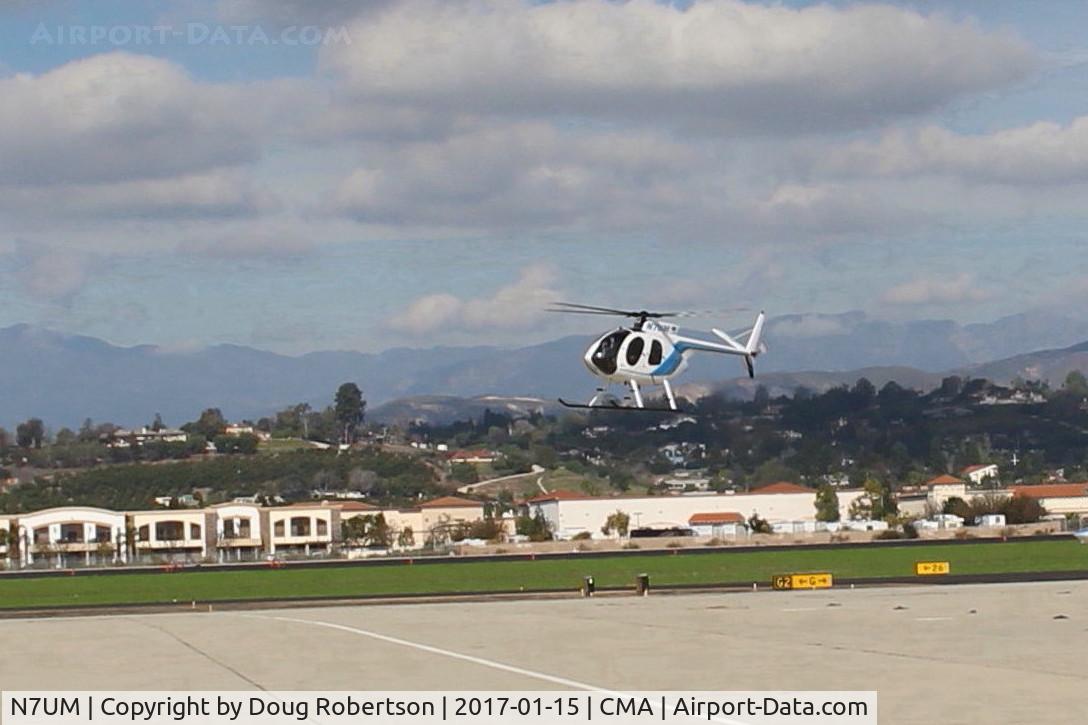 N7UM, 1975 Hughes 369HS C/N 850767S, 1975 Hughes 369HS, one Allison 250-C20 Turboshaft, 4 seats, on approach to landing at a CMA ramp