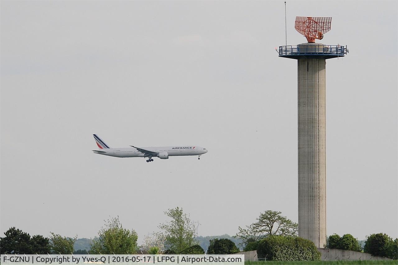 F-GZNU, 2016 Boeing 777-328/ER C/N 61701, Boeing 777-328ER, On final rwy 26L, Paris-Roissy Charles De Gaulle airport (LFPG-CDG)