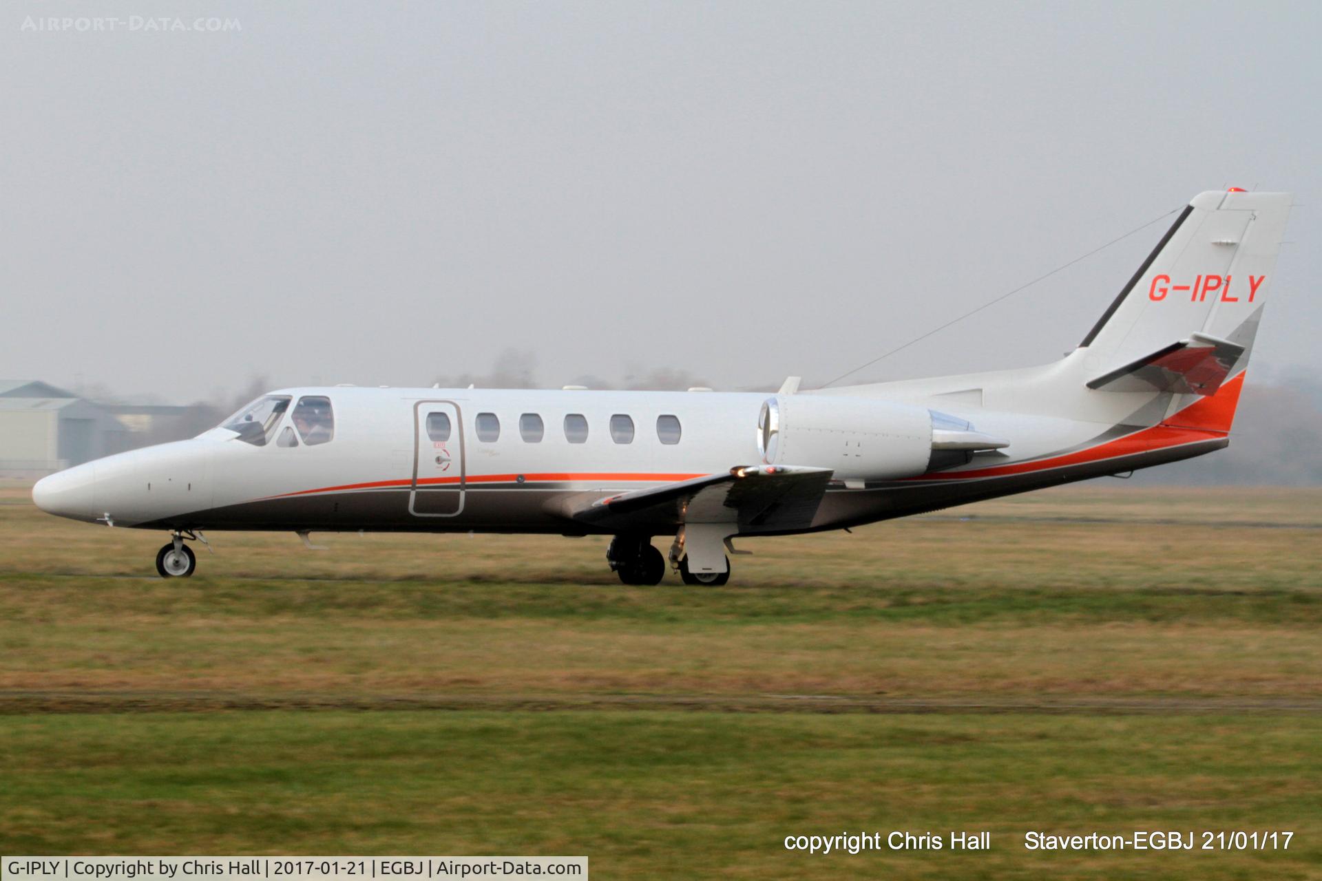 G-IPLY, 2000 Cessna 550 Citation Bravo C/N 550-0927, at Staverton