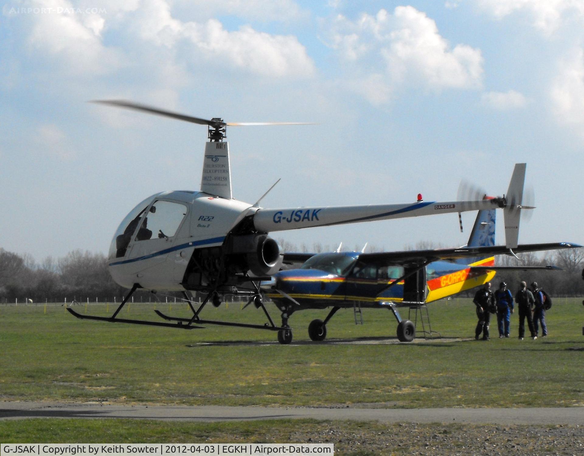 G-JSAK, 1999 Robinson R22 Beta C/N 2959, Headcorn resident