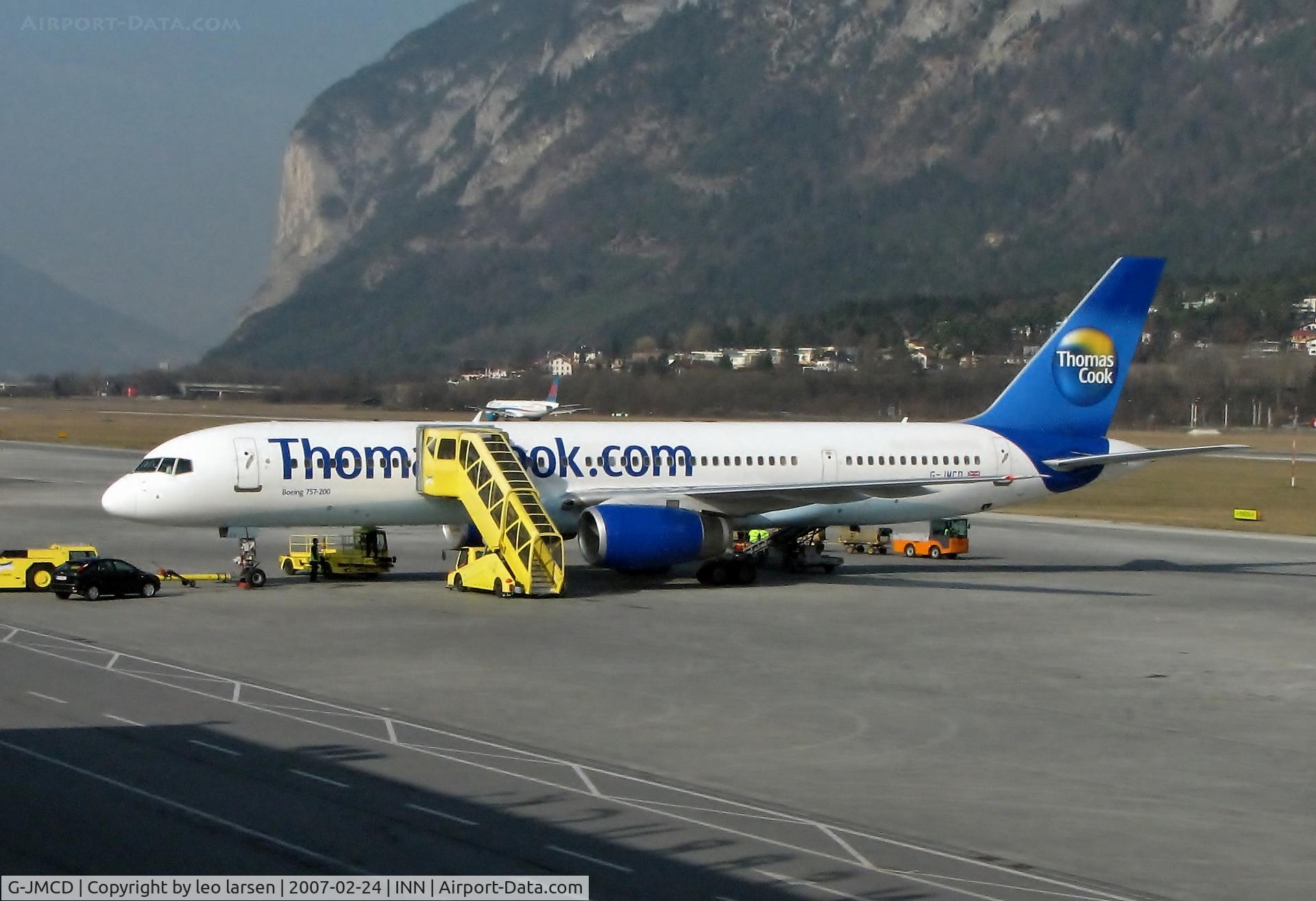 G-JMCD, 2000 Boeing 757-25F C/N 30757, Innsbruck 24.2.2007