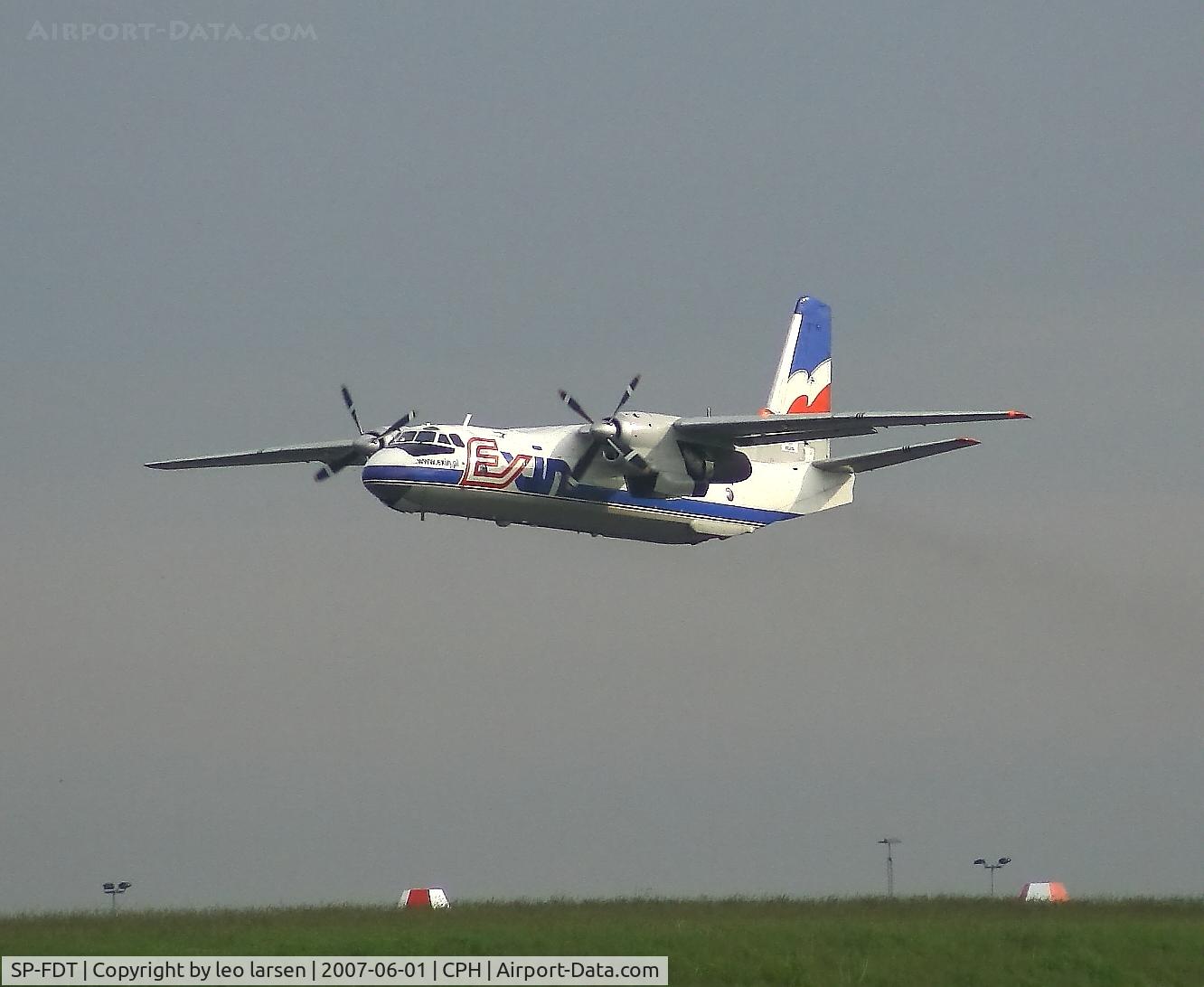 SP-FDT, 1982 Antonov An-26B C/N 12102, Copenhagen 1.6.2007