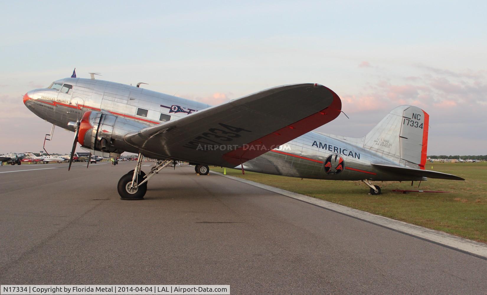 N17334, 1937 Douglas DC-3-178 C/N 1920, Flagship Detroit