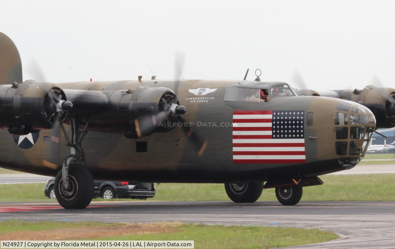 N24927, 1940 Consolidated Vultee RLB30 (B-24) C/N 18, Diamond Lil