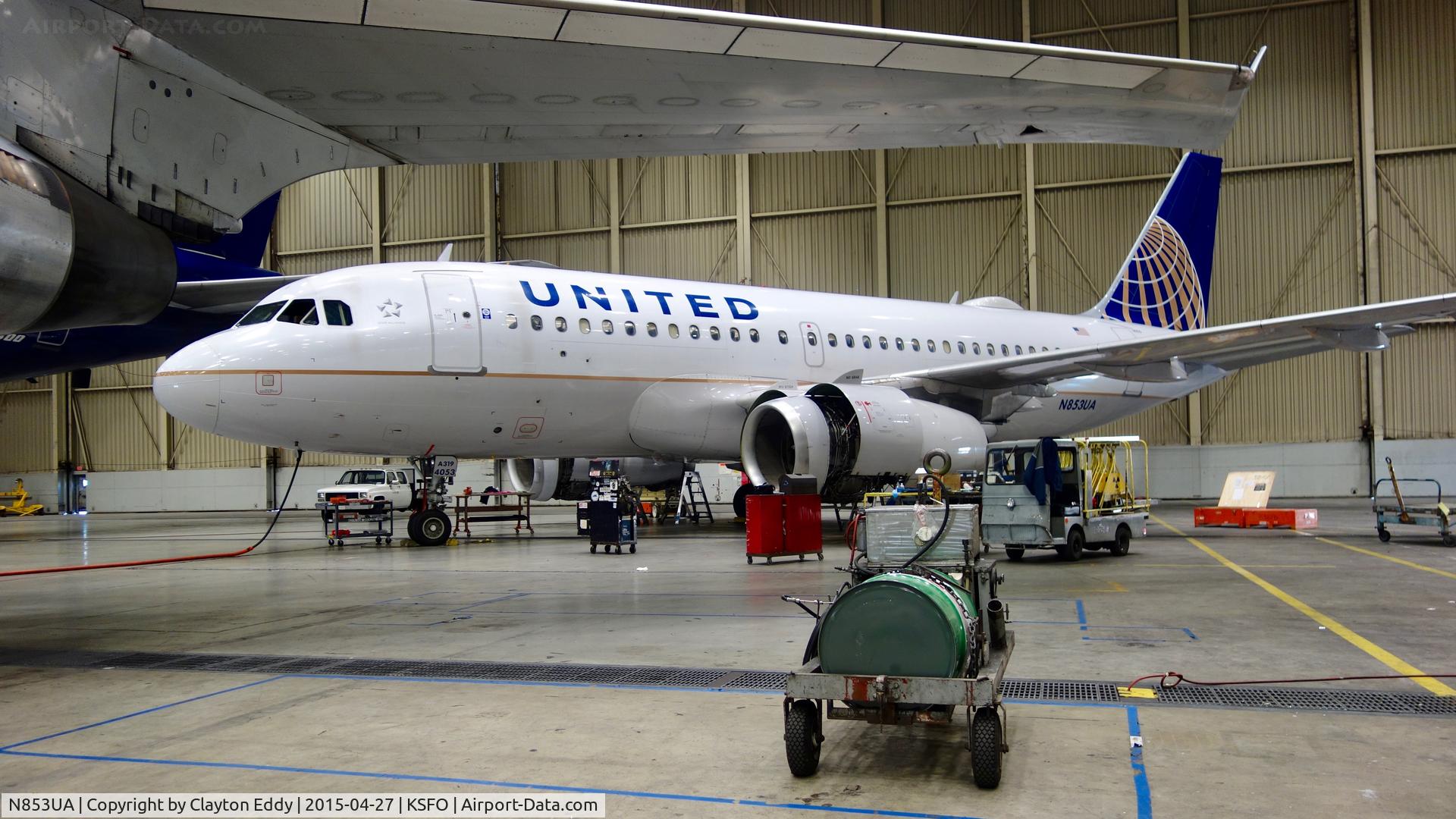 N853UA, 2002 Airbus A319-131 C/N 1688, SFO 2015